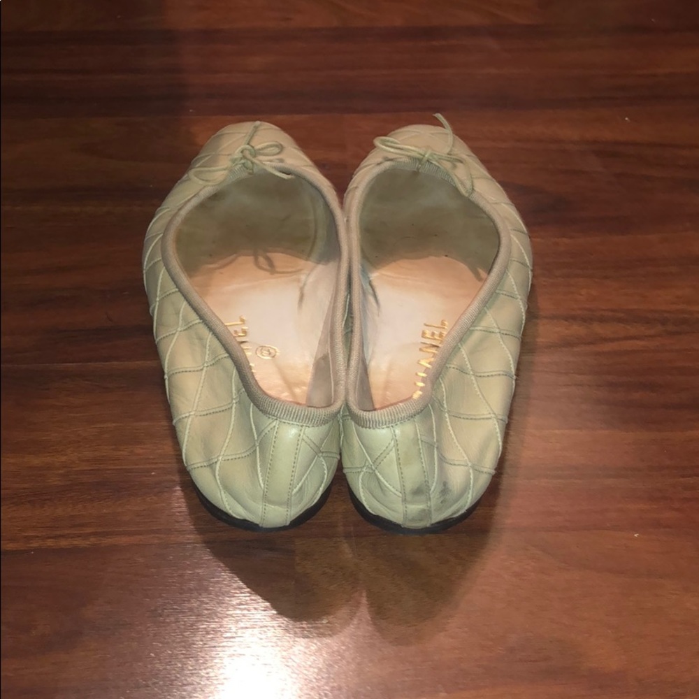 CHANEL flats - Picture 3 of 8